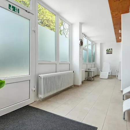 Manuela Apartment *